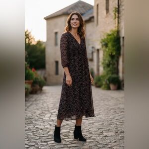 Fehrnvi Black Floral Dress